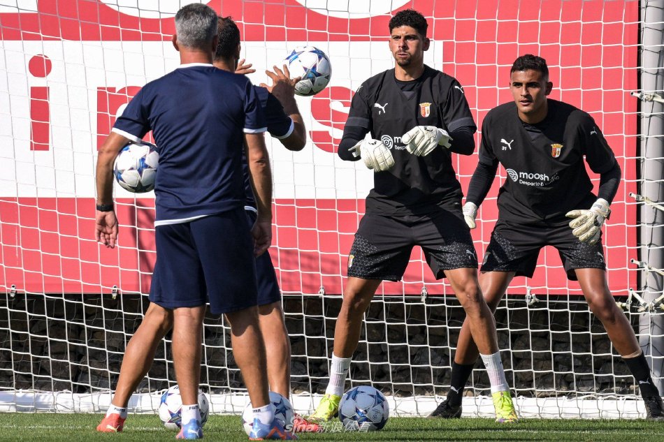 他球队锻炼 他球队锻炼