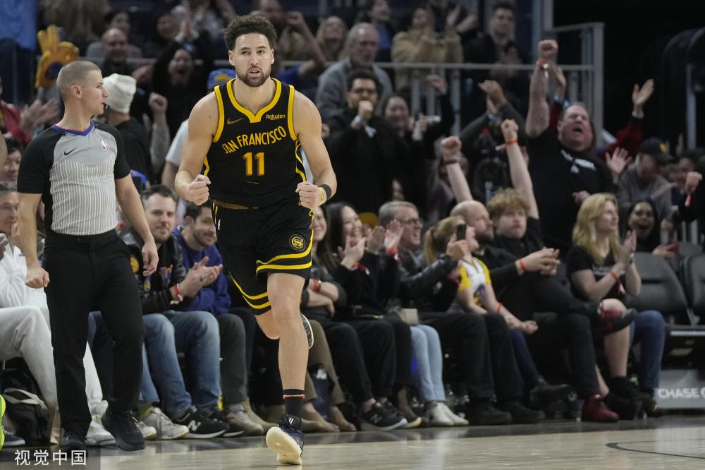 的守门员 的守门员